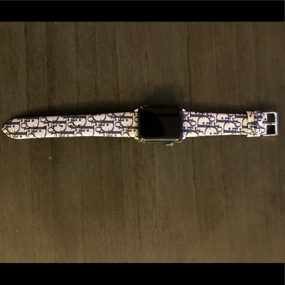 Designer Leather Apple Watch Band - Picture 1 of 3